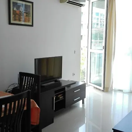 Διαμέρισμα Atlantis Getaway Μπουργκάς